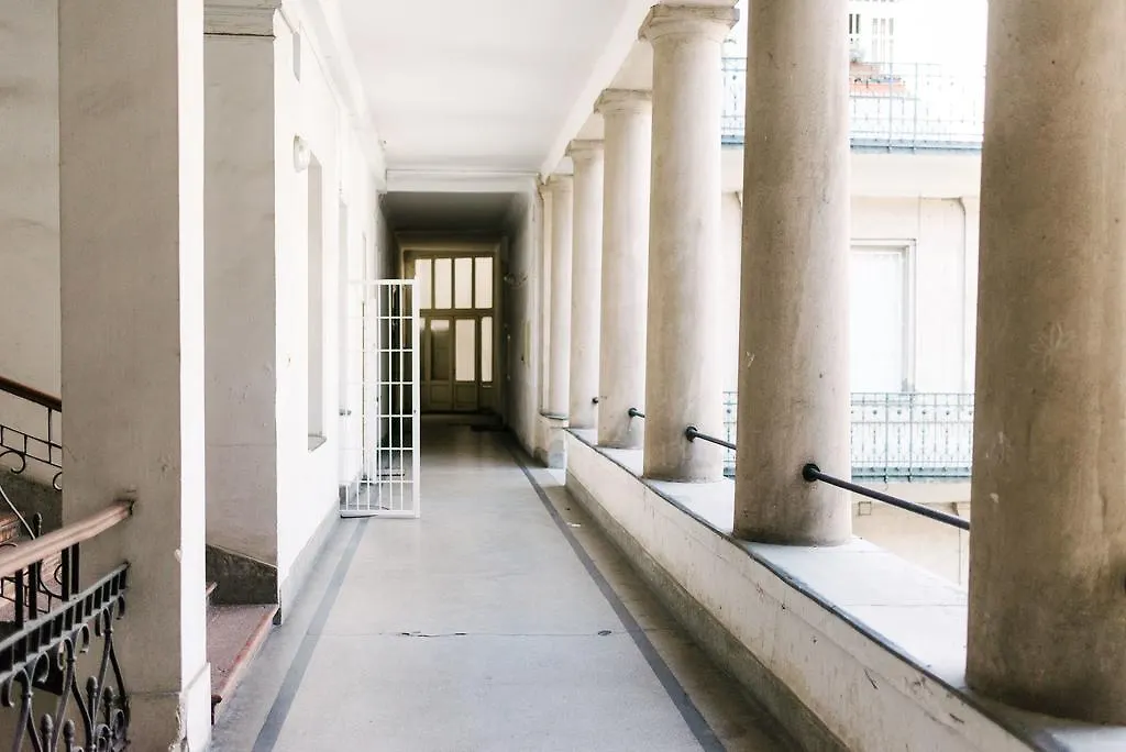 בודפשט D.Five Stylish Apartment On Vaci Street