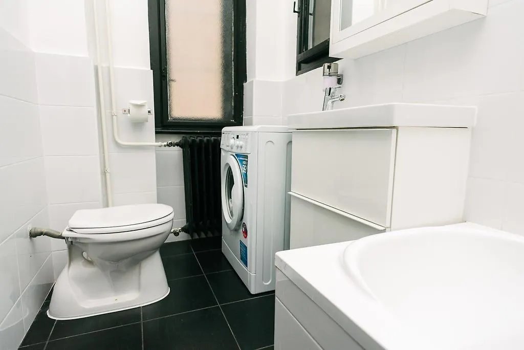 D.Five Stylish Apartment On Vaci Street Budapest